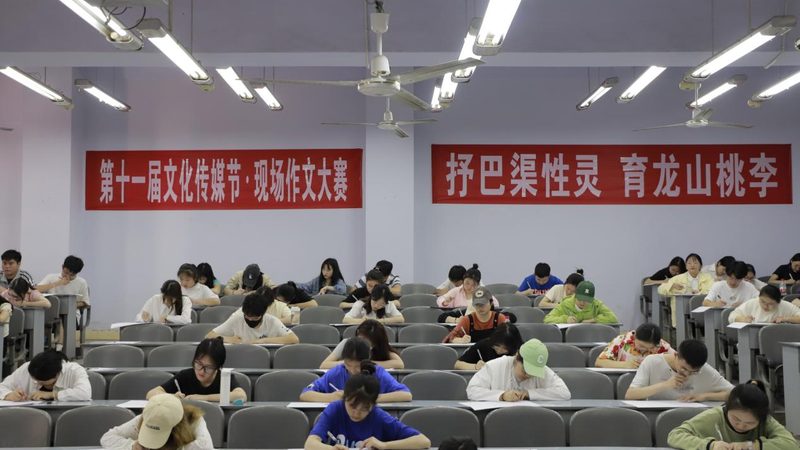 直播设备打包租赁，价格透明背后的隐藏成本